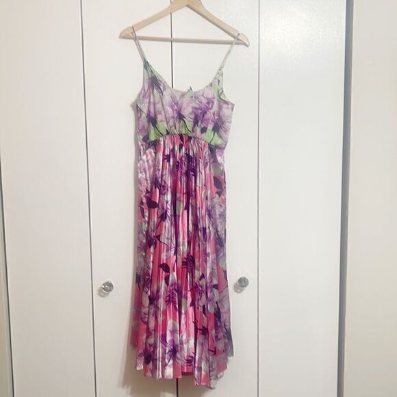 Anthropologie Delfi Quinn Pleated Dress Size M - Picture 6 of 6